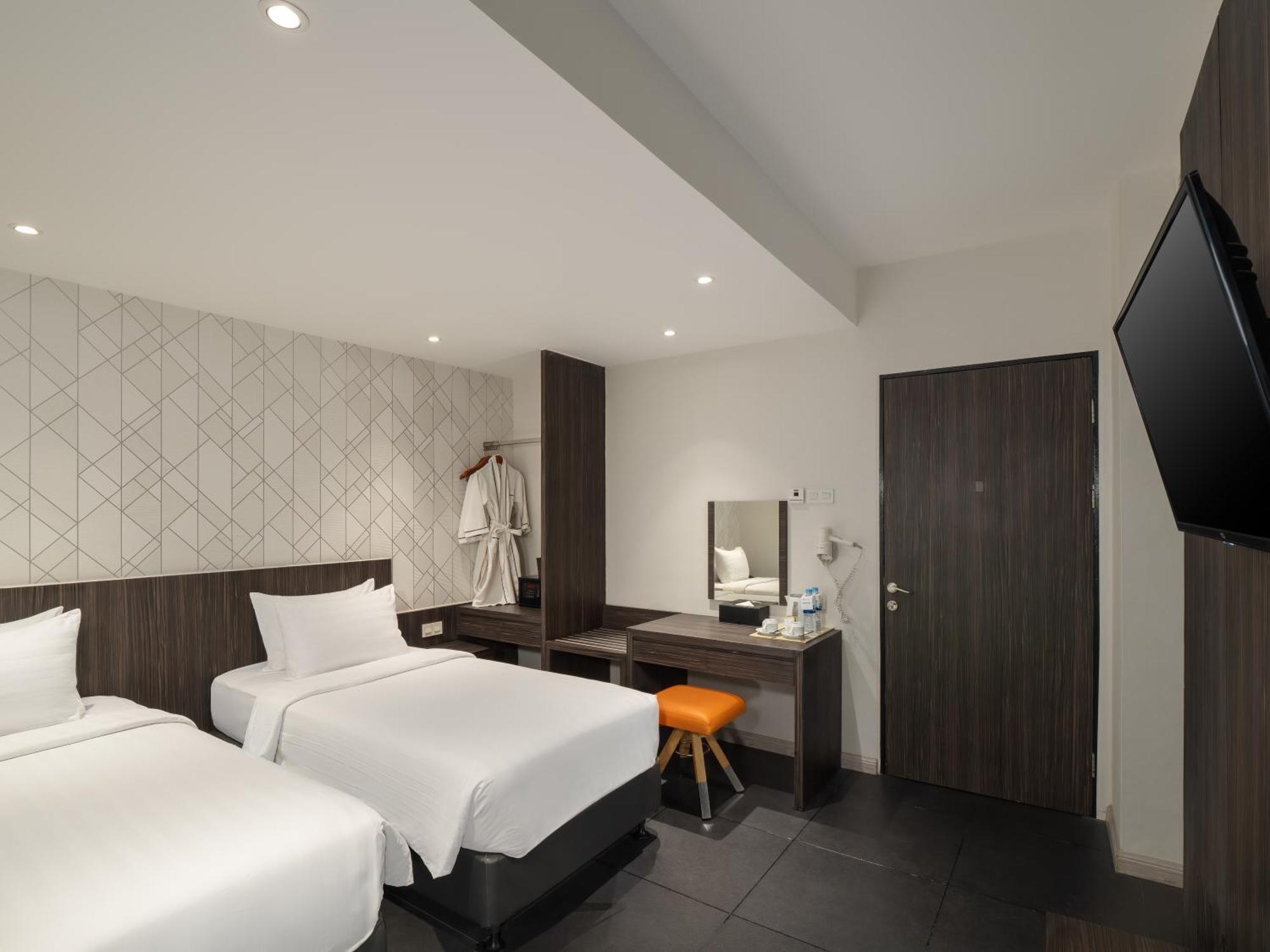 Swiss-Belinn Medan Esterno foto