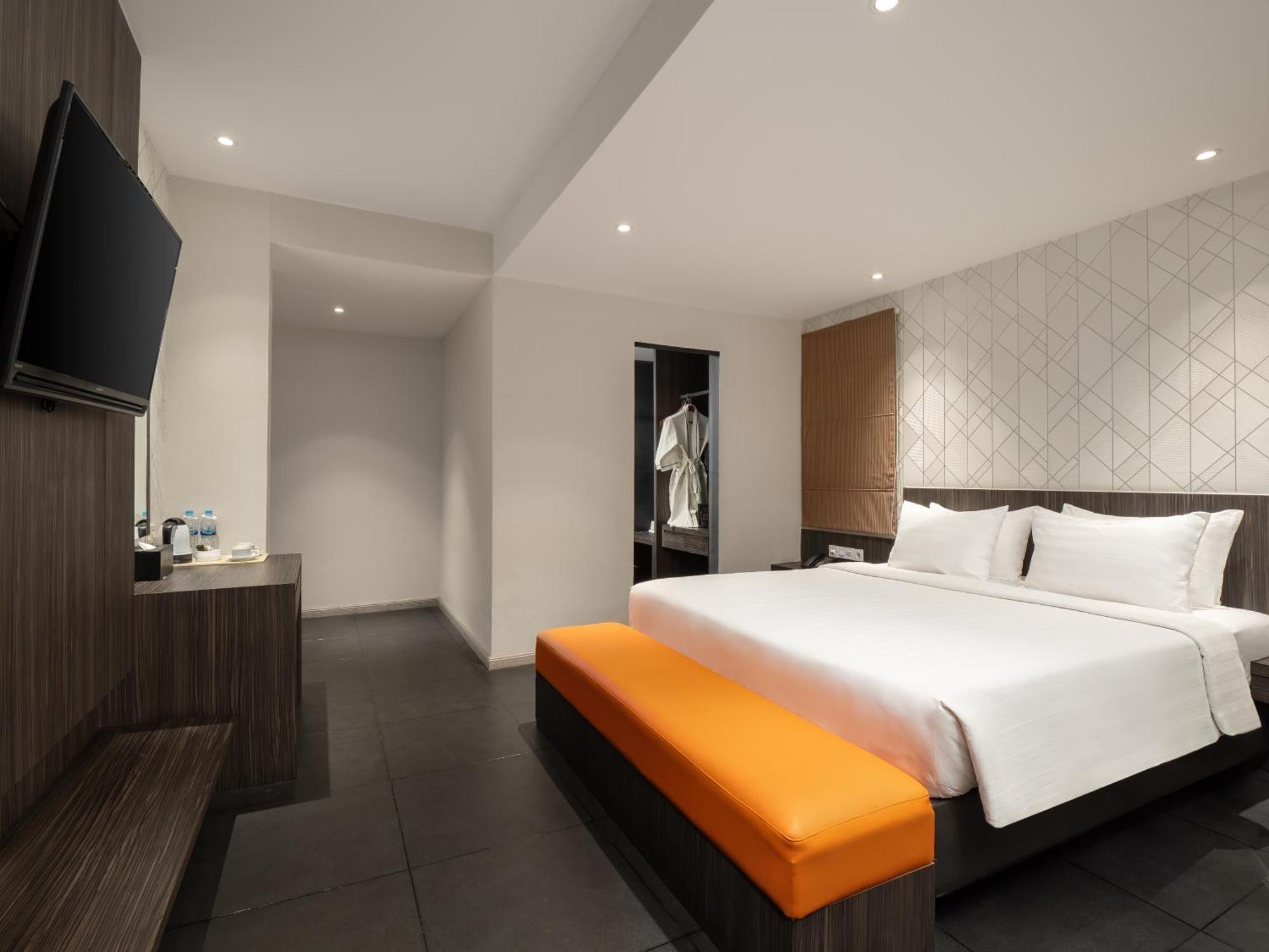 Swiss-Belinn Medan Esterno foto